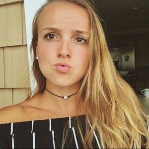 Meet your Posher, Colleen